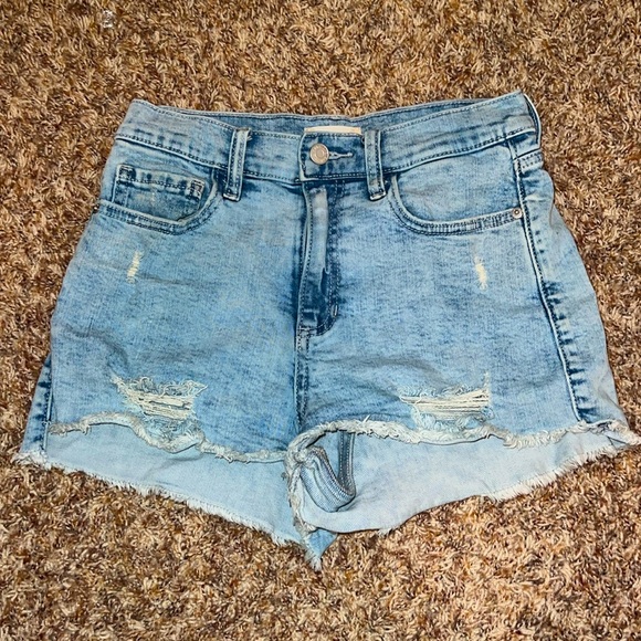 Altr'd State Denim Shorts (small) - Picture 1 of 2